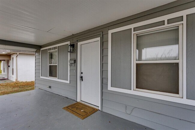 Photo - 1617 NW 31st St