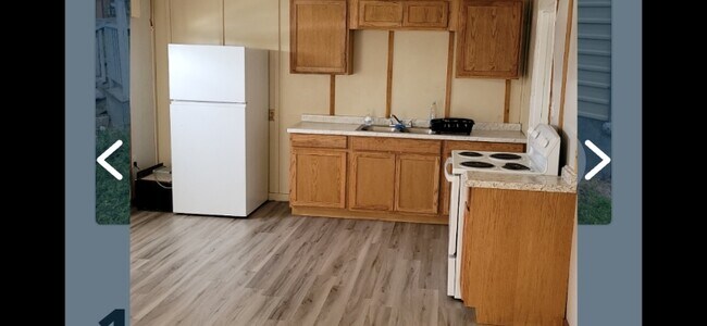 Photo - 515 W Main St