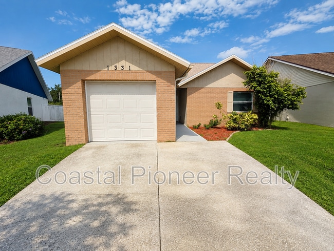Building Photo - 1331 Coolridge Dr