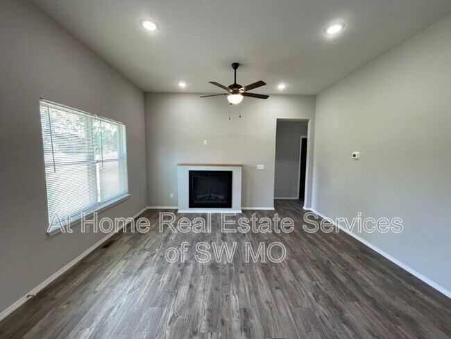 Photo - 3862 W Linwood St