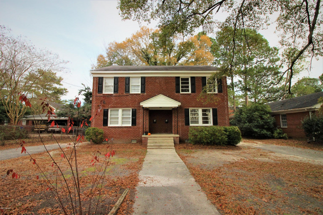 Photo - 503 S Oak St Townhome