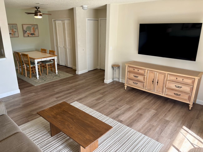 Photo - 3705 SW 27th St Unit 625