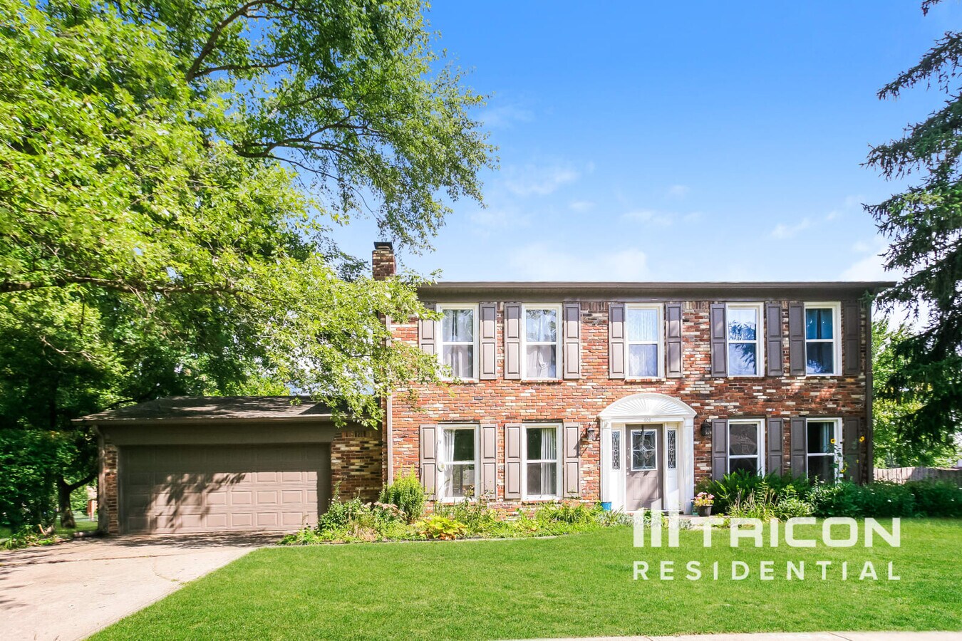 Photo - 406 Weston Rd