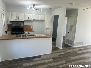 115 Meadow Trail Dr