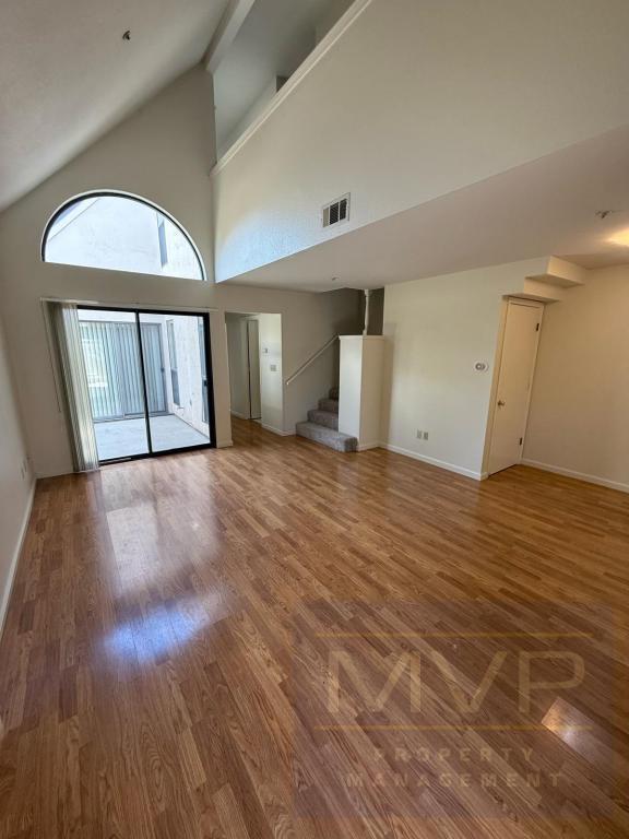 Building Photo - 411 N 1st Ave Rental