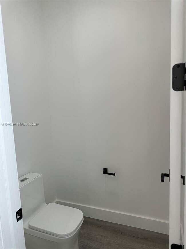 Photo - Southwest 32nd Avenue, Fort Lauderdale, FL 33312 - 4 BR 2 BA townhouse