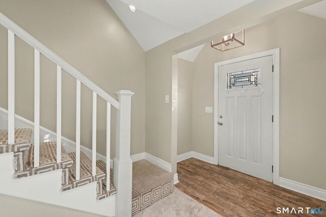 Photo - 142 N Taylor Ave