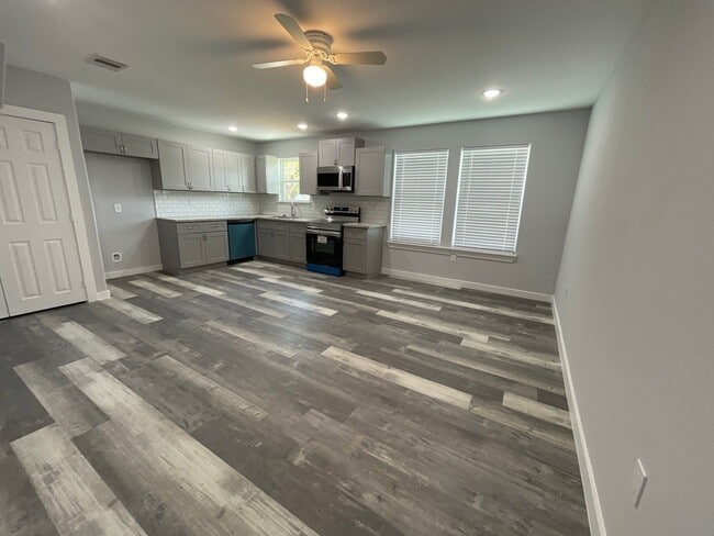 Photo - 4114 Majestic St