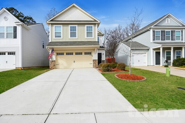 Building Photo - 817 Alta Wy