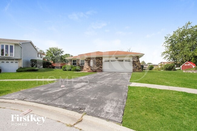 Photo - 19724 Orchard Ave