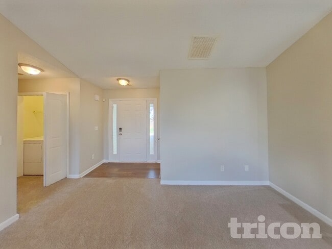 Photo - 466 Gin Mill Dr