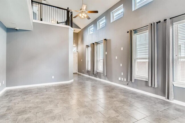 Photo - 16229 Travesia Way