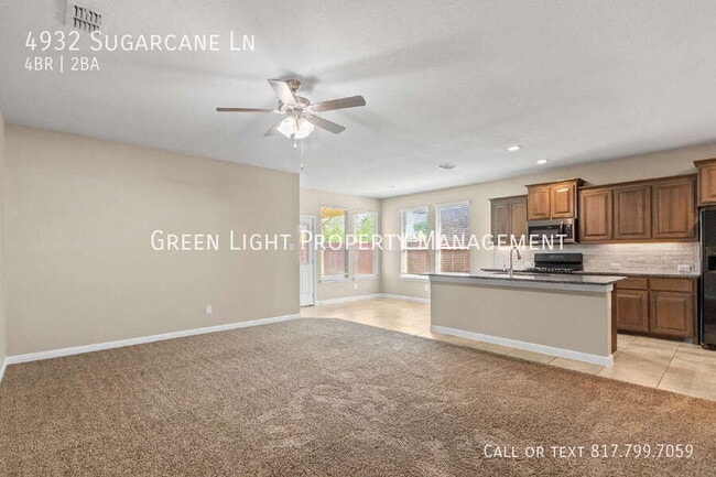 Photo - 4932 Sugarcane Ln