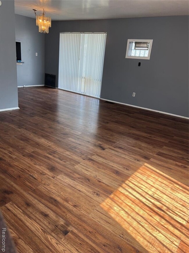 Building Photo - 22116 Dante St Unit 218 Rental