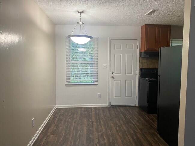 Photo - Park Creek Apartments