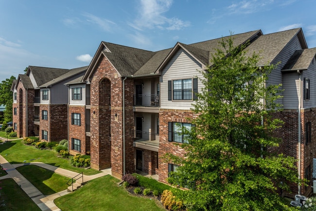 Highland Pointe of Maumelle - Highland Pointe of Maumelle