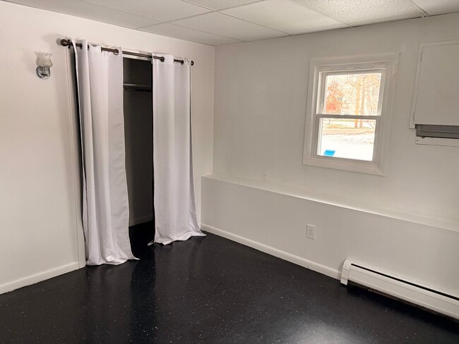 Master Bedroom - 45 Barrett St Unit Heat Included