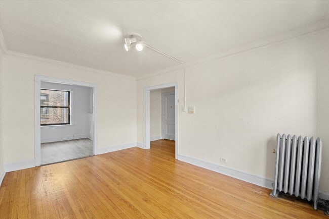 Photo - 2330-2338 N Spaulding Ave