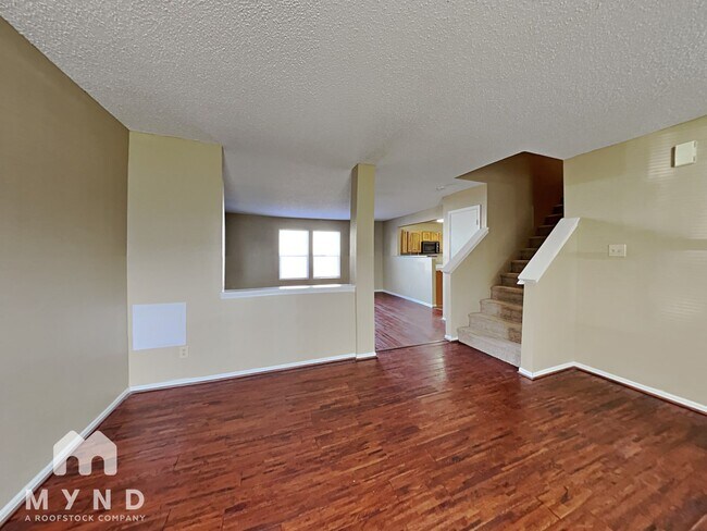 Photo - 9526 Lantern Ln