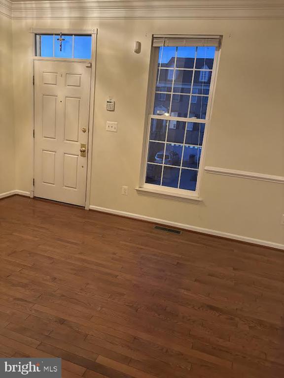 Building Photo - 43725 Banshee Heights Terrace