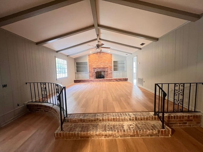 Photo - 115 Simmons Rd