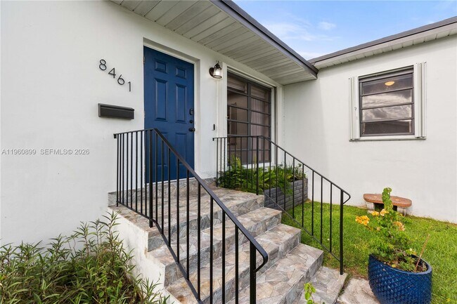 Photo - 8461 SW 33rd Terrace