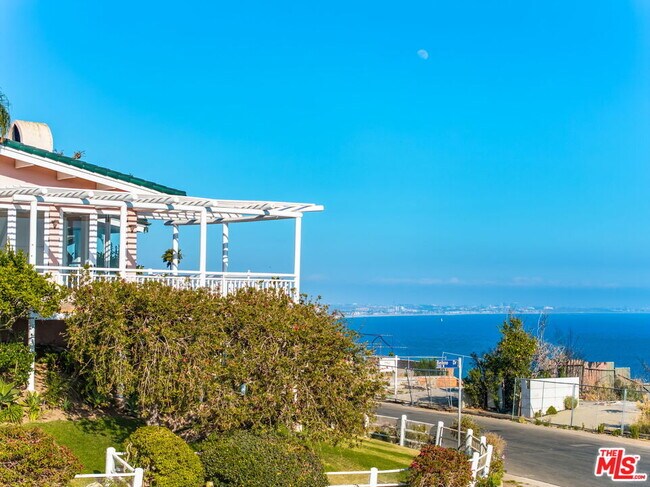 206 Bellino Dr