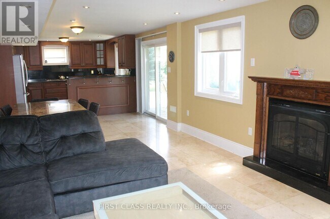 Photo - 37 Townwood Dr