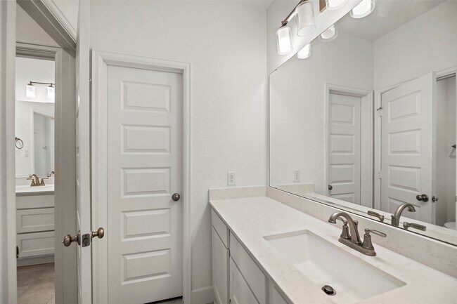 28946 Parker Ridge Dr