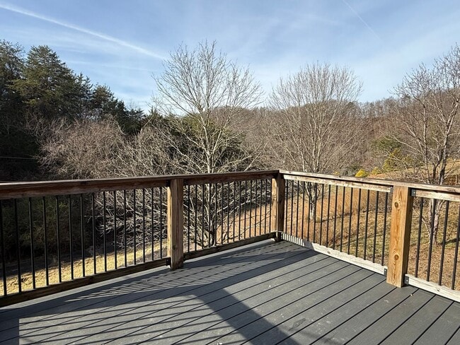 Photo - Private 3 bed 2bath house in North Johnson City! - Available NOW