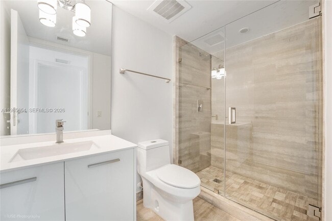Photo - 1300 Brickell Bay Dr Unit 1803