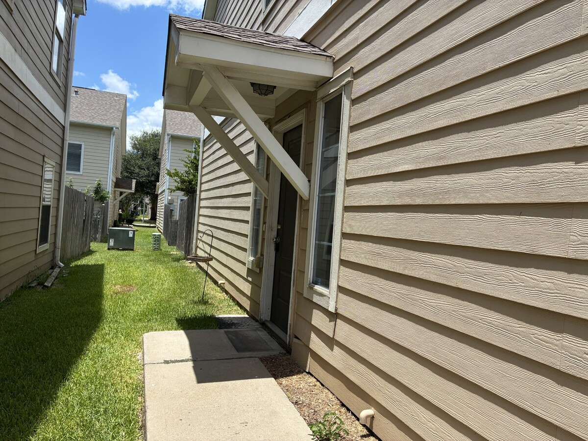 Photo - 8327 Cassidy Creek Ct