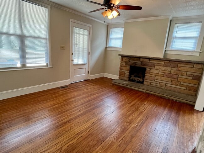 Photo - 306 E Scarritt St Casa