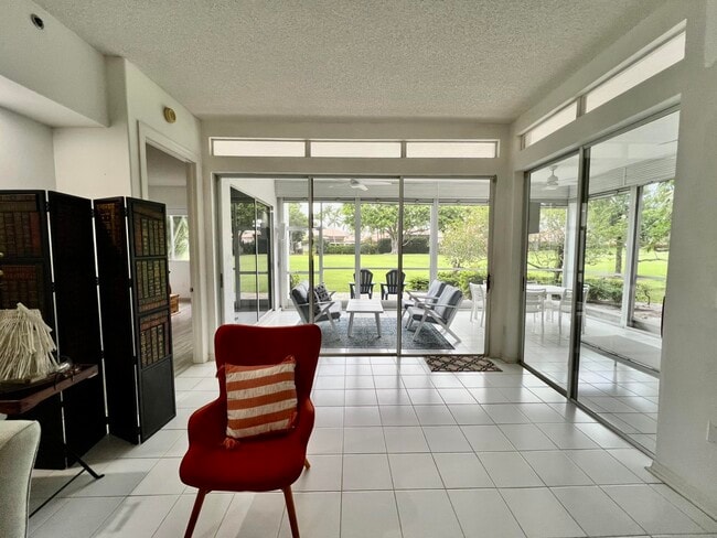 Photo - 2431 NW 59th St Unit 404