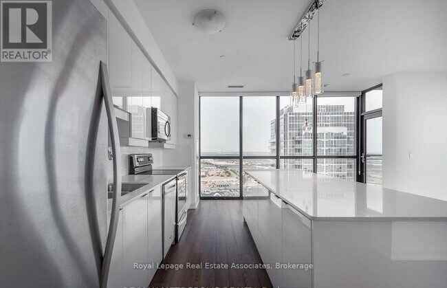 Photo - 2910 Hwy 7 Unité 3507