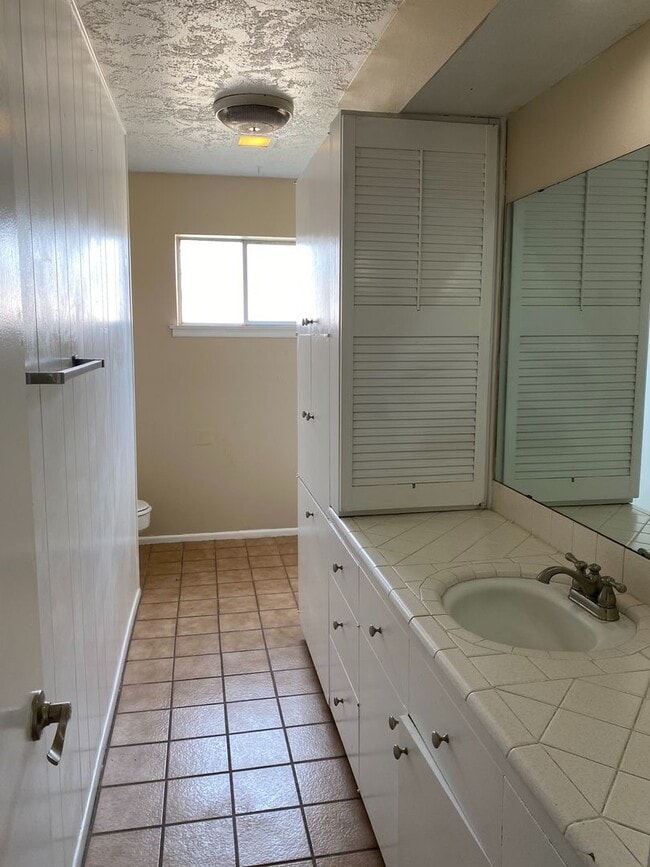 Photo - Large family home close to Bonham Middle School and Shopping