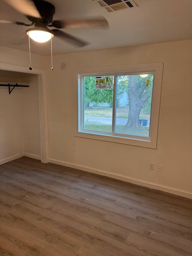 Photo - 710 S 11th St