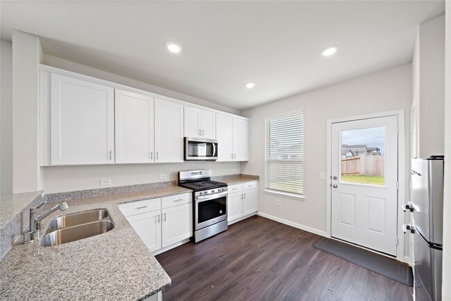 Photo - 6315 Lakeview Haven Dr