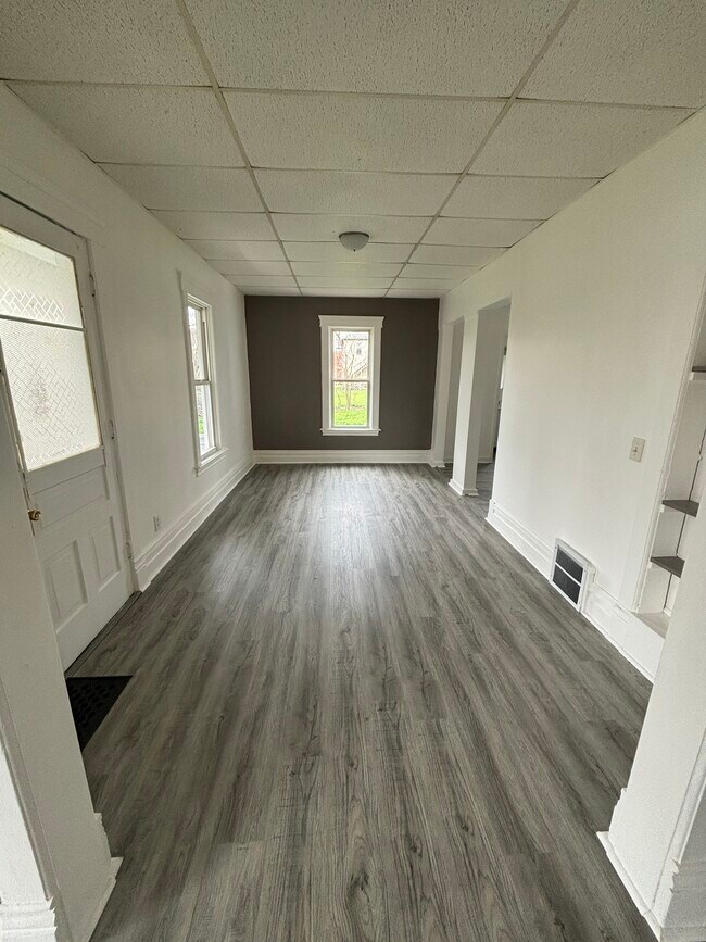 Photo - 633 W North St Unit 1