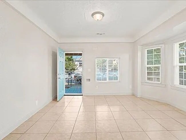 3123 San Rafael Ct