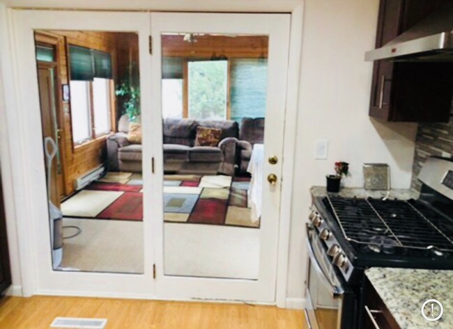 Kitchen view - 20 Morgan Way