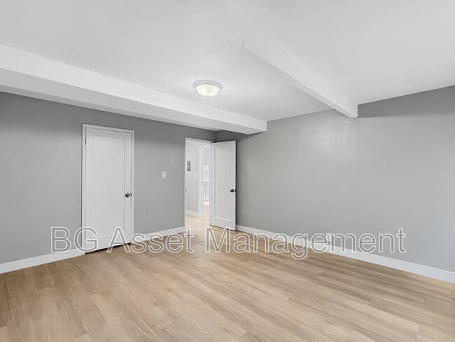 Photo - 709 York St Unidad C