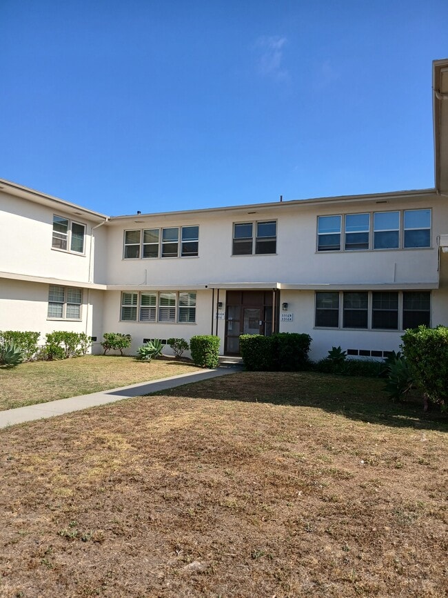 Exterior - 3316 W 77th St Unit 3316 1/2