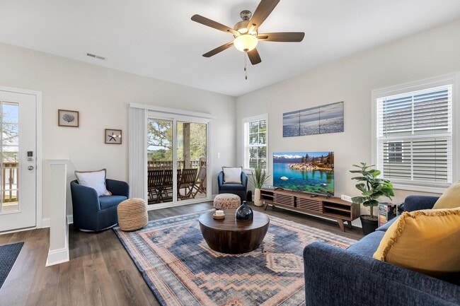 Photo - Amazing Rental Coming Soon (Late October-2...