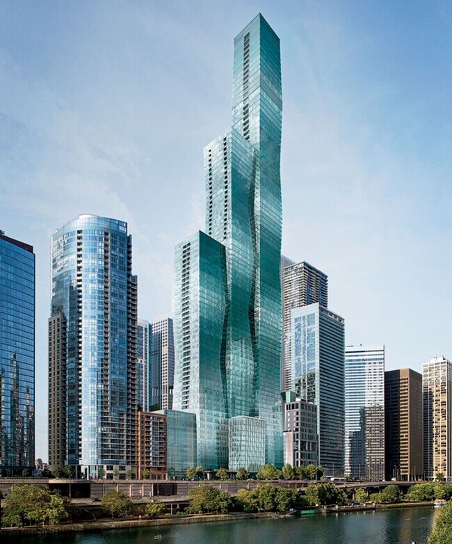 Building Photo - St. Regis Luxury 1bed and 1.5 bath Apartment Available