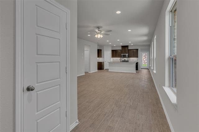 Photo - 1729 Hazer Ln