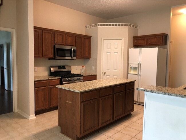 Photo - 3103 Indigo Ln
