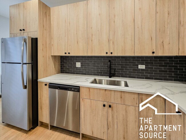 Photo - 2257 W Argyle St Unidad 3