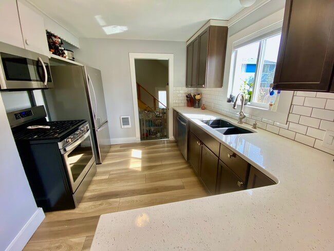 Photo - 1745 SW 53rd St