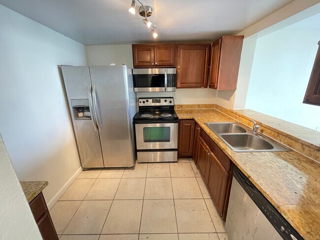 Photo - 496 NW 165th St Condominio Unidad D-409